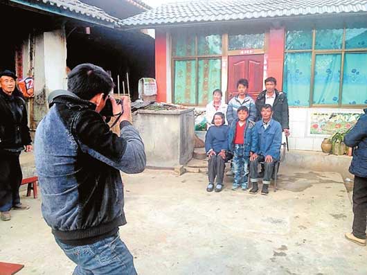 商城 分享 推荐 字号     1月20日,在春节即将来临之际,保山市昌宁县