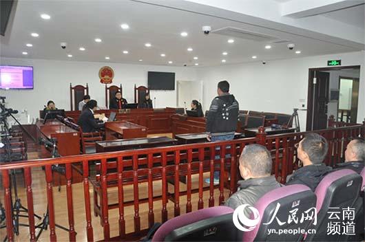 云南首例非法倾倒垃圾渗滤液污染环境案开庭审