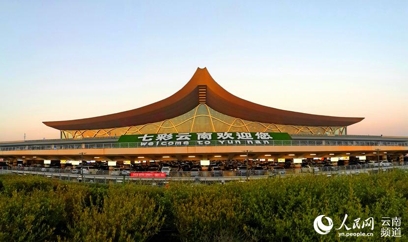 昆明机场旅客吞吐量首升全国第六 云南向民航