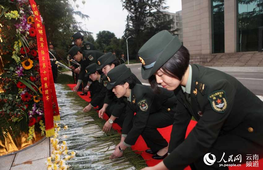 中国解放时的人口_民以食为天.解放前,中国大多数普通老百姓很难吃得饱肚子