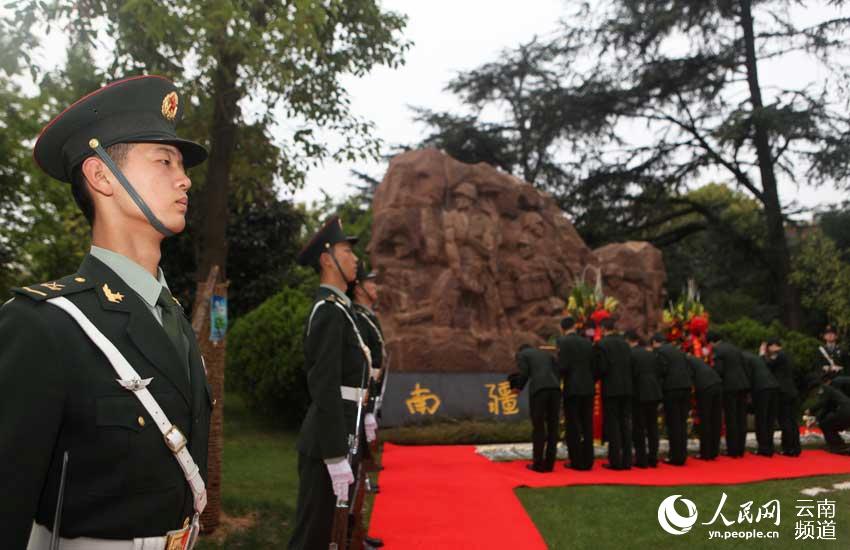 中国解放时的人口_民以食为天.解放前,中国大多数普通老百姓很难吃得饱肚子(3)