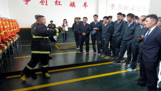 昆明市五华区:21家派出所助力冬季消防检查工