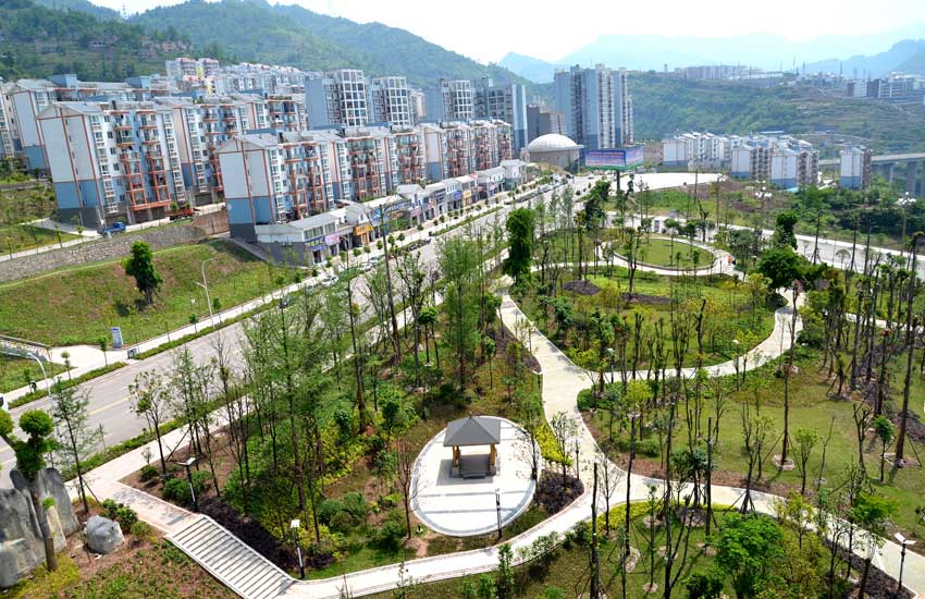 云南绥江:创国家园林县城 建生态宜居家园