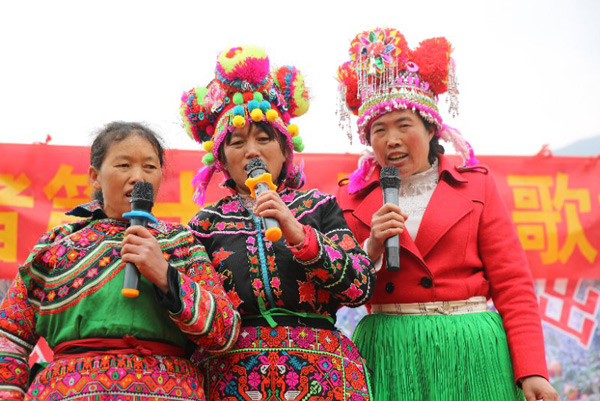 云南曲靖:文化扶贫扶出群众幸福感