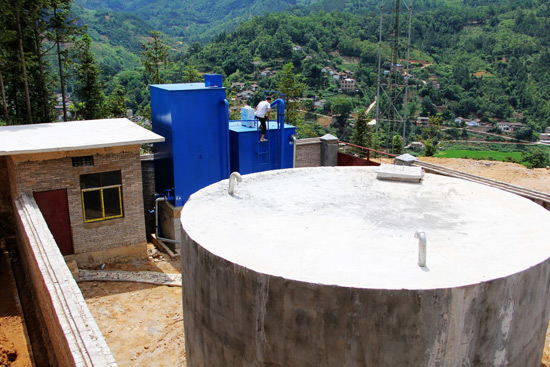 可容納100立方的蓄水池和淨水器。（供圖）
