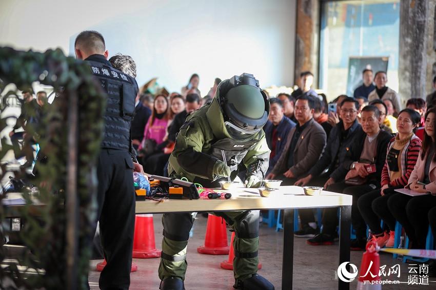 ֱ���ƽ��ֳ��������й����ֹ�ͼ