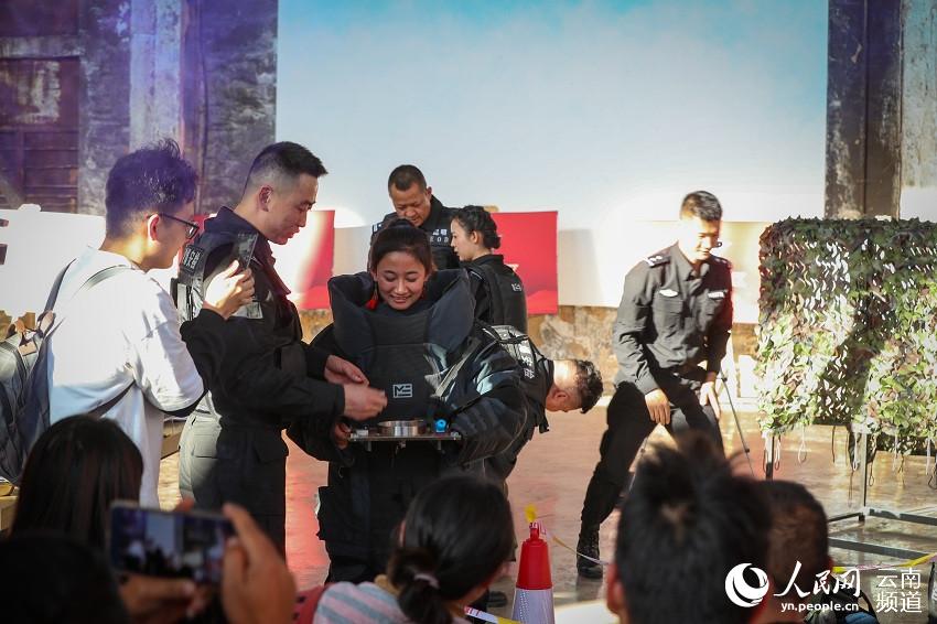 ֱ���ƽ��ֳ��������й����ֹ�ͼ