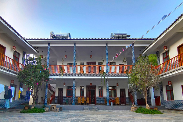 民宿小院。李劍波攝