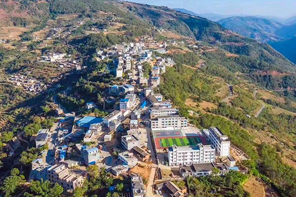西舍路小集鎮。李劍波攝