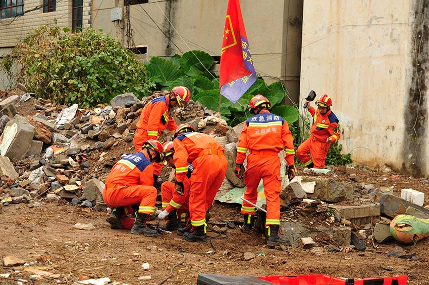 演练现场。刘丹摄