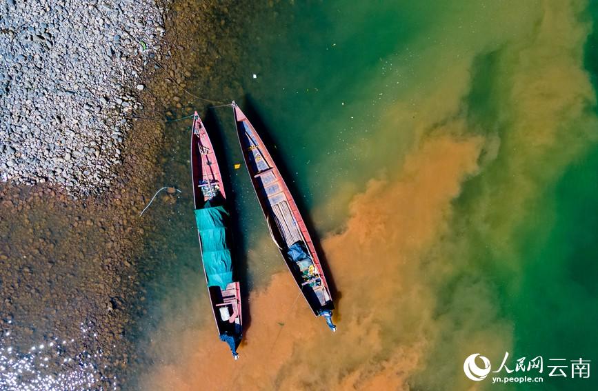 ͣ�����ɽ��ϵ���Ƥ���������� �������