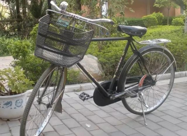 春花牌自行車。圖片來源：都市時報