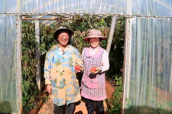 纪小四和宋文美。邓楚瑜摄