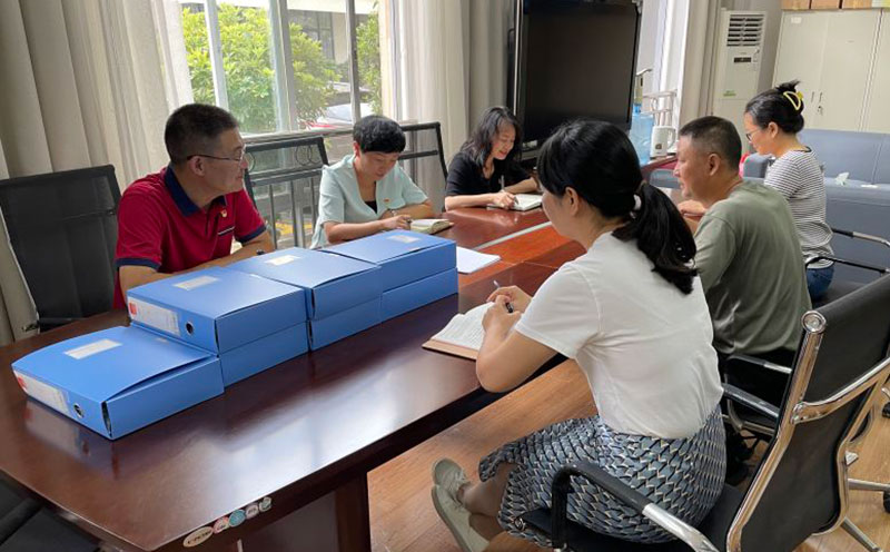 德宏州烟草专卖局召开季度CPGY闭环监督联席会。李佼蕊摄