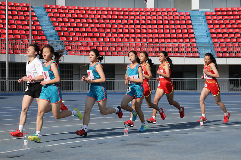 女子1500米决赛。郭斯维摄