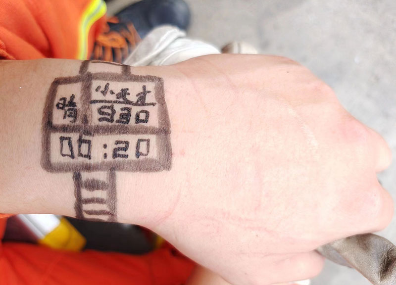 消防員分享給家人的生活日常照。昆明消防供圖