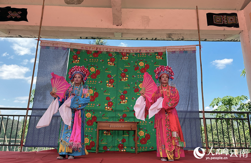 演員表演。人民網記者 程浩攝