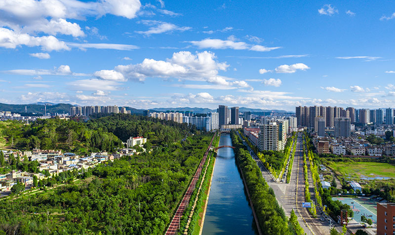 安宁美景。昆明市园林绿化局供图
