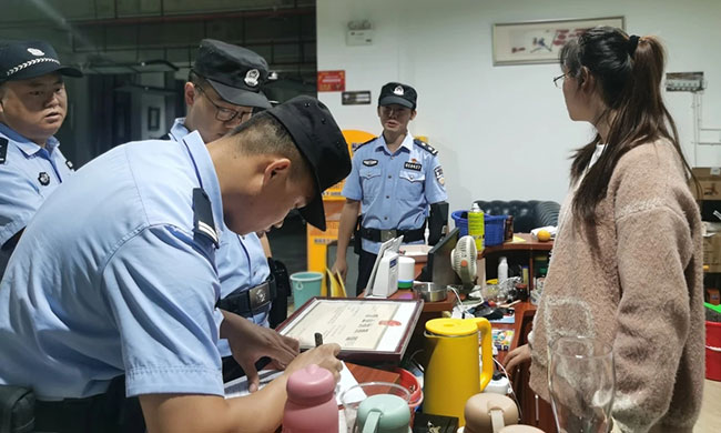巡查活动现场。