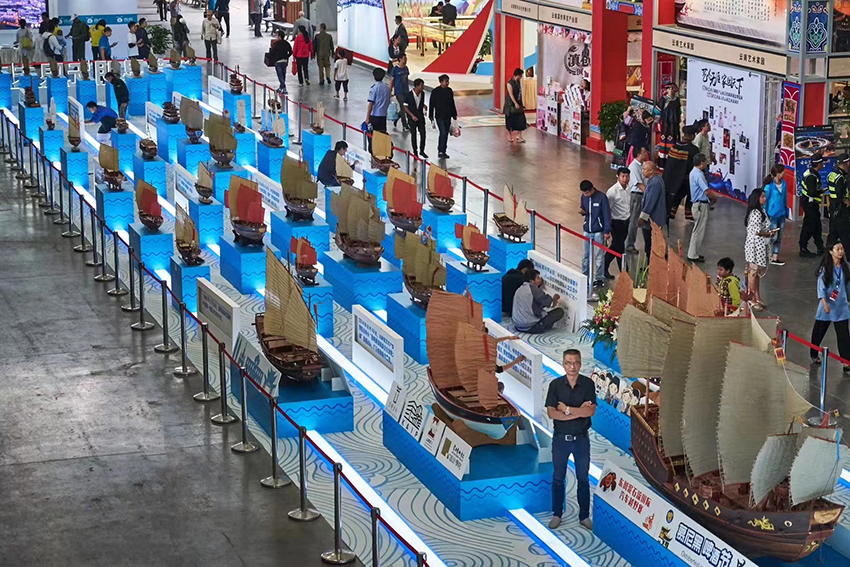 2017年云南省文博会展出的部分郑和船模。