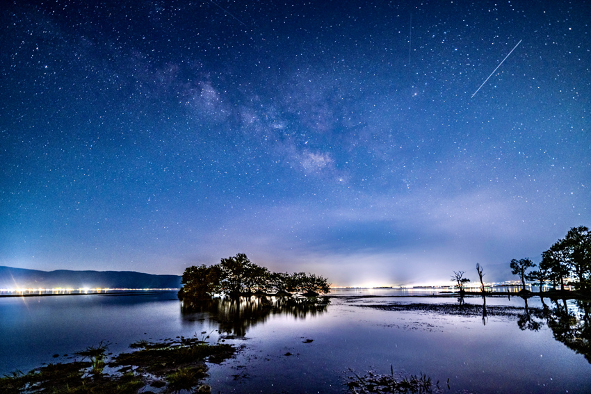 洱海星空美景。王旭光攝