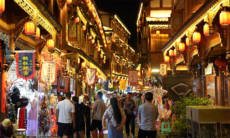 烙烤大联欢。