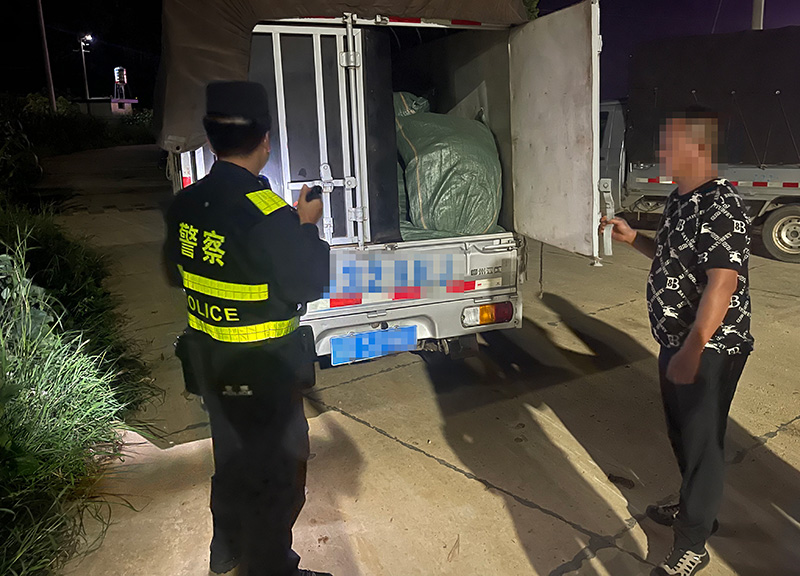 查获现场。蒋更超摄