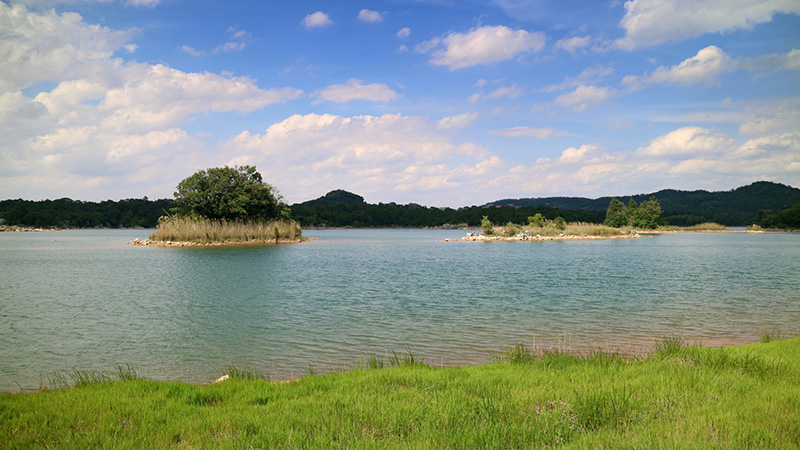 长湖风景区。