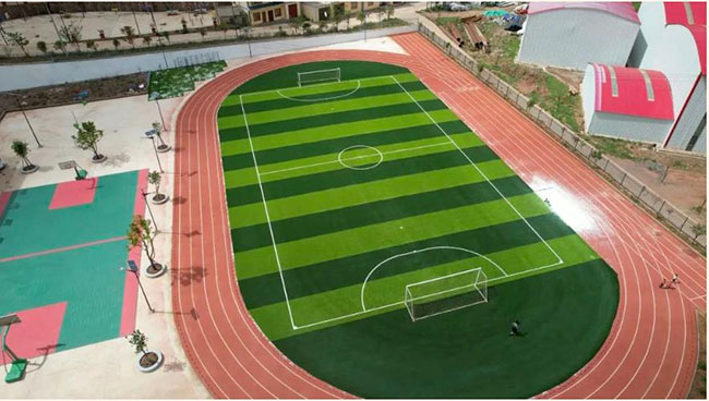 为会泽县投资建设的学校。