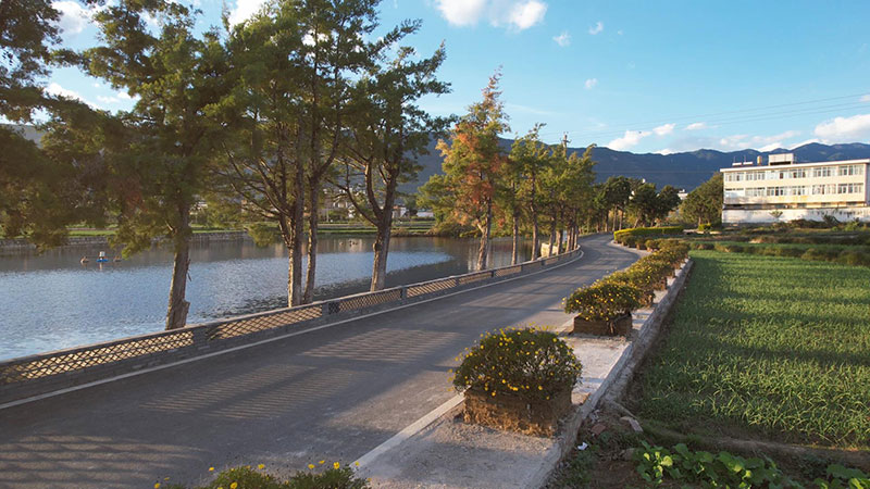 赤水村委会安乐村公路。弥渡县融媒体中心供图