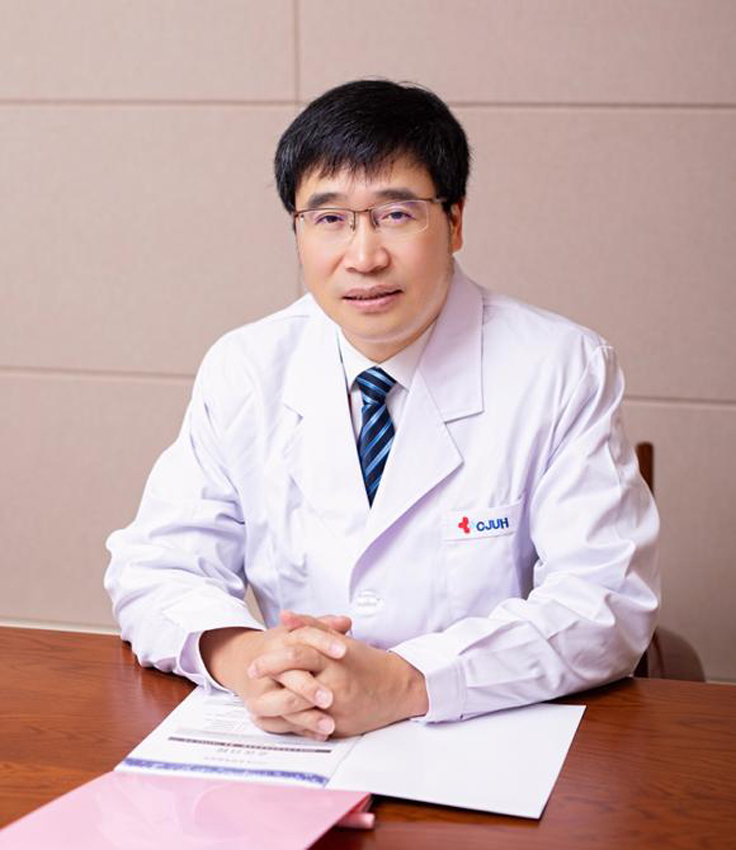昆明医科大学第一附属医院主任医师缪应雷。昆明医科大学供图