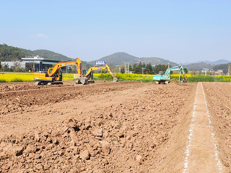 龙川镇平山片区项目施工现场。南华县委宣传部供图