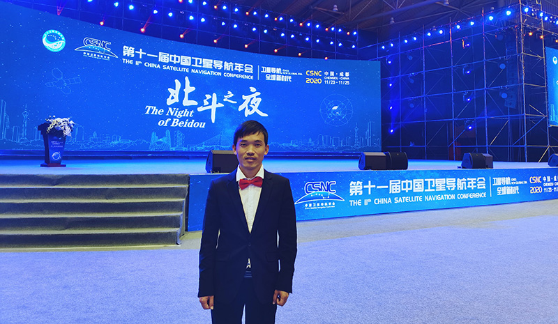 参加中国卫星导航年会“北斗之夜”颁奖晚会荣获全国十佳优秀科技教师奖
