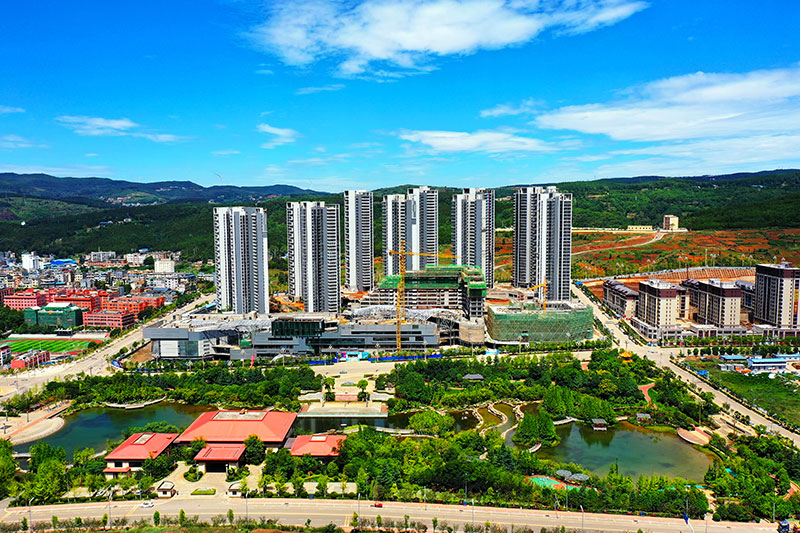 环境优美的城区公园。