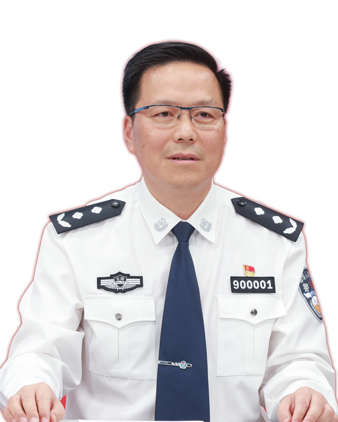 警民聯勤共治             提升邊疆基層治理效能            去年以來，普洱市公安機關緊緊圍繞全方位提升公安機關新質戰斗力、高水平推進公安工作現代化目標，以“情指行”一體化為龍頭，以“市縣主戰、派出所主防”為主抓，以“基礎管控中心、偵查中心、大數據實戰中心”建設為引擎，積極實踐“專業+機制+大數據”新型警務運行模式，有效壓降發案，提升打擊質效。             金志鋒            普洱市副市長、市公安局局長