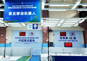 聚焦產業育人才，爭金奪銀展風採本屆大賽既有鴻蒙應用開發、數字孿生應用技術、智能網聯汽車裝調運維等代表新質生產力的賽項，也有美容美發、烹飪烘焙等與百姓生活緊密相連的服務業賽項。