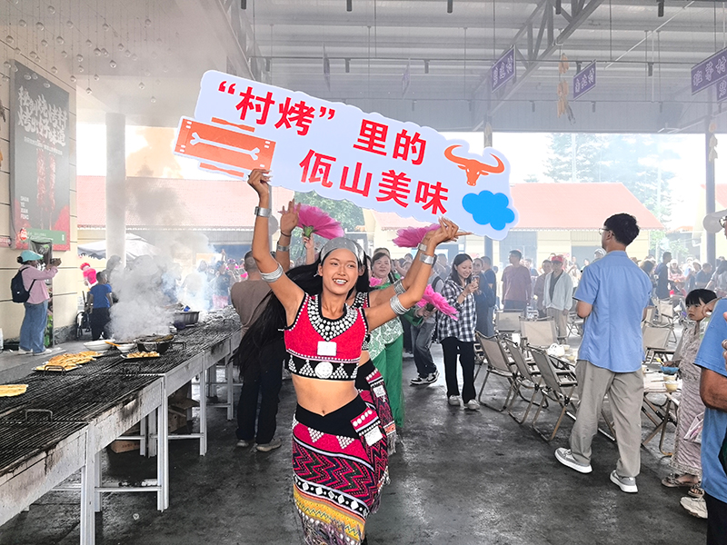 【1】西盟墨江夏至文旅联动活动现场。西盟县融媒体中心供图