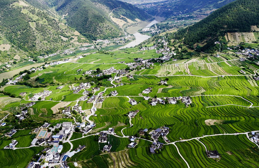 大理云龙澜沧江畔的梯田风光。云龙县文化和旅游局供图