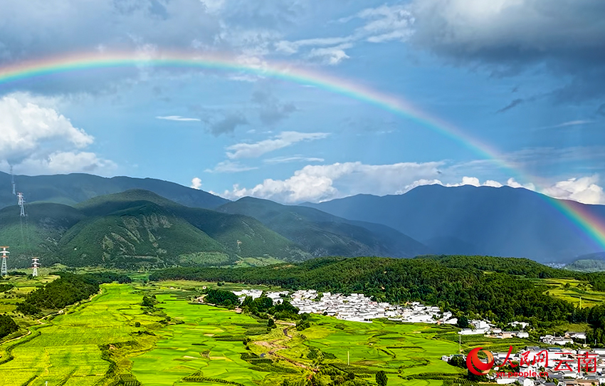 剑川田园彩虹美景。施寿昌摄