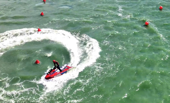 水域尖兵 守护安宁