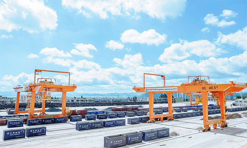 腾俊国际陆港公铁物流中心。腾俊国际陆港供图
