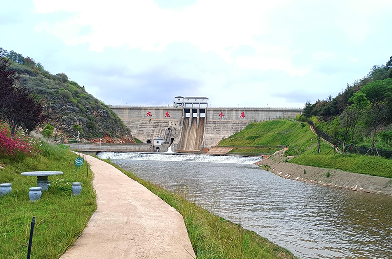 九龍水庫下游河道。
