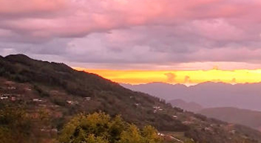 有被日落時分的哀牢山震撼到