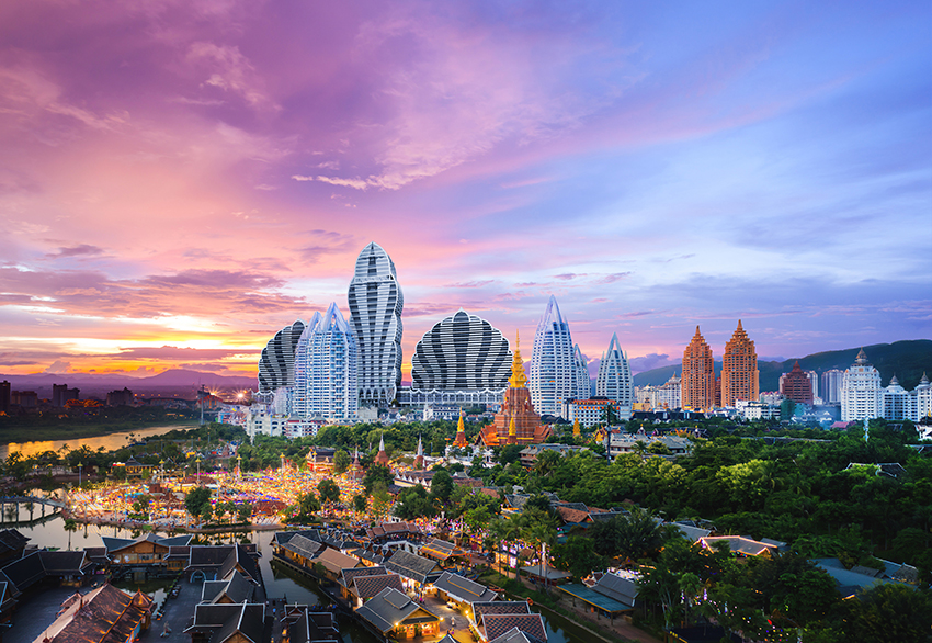 西双版纳绿植与建筑相映。西双版纳州融媒体中心供图