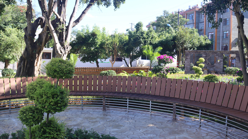 当地改造完成的老旧小区。镇沅县融媒体中心供图