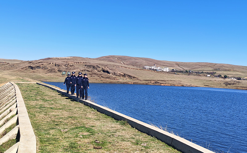 民警在巡查。昭通市公安局昭陽分局供圖