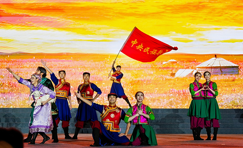 演出现场。景东县融媒体中心供图