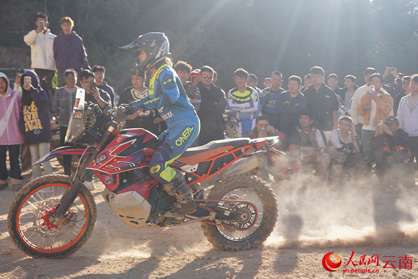 比赛现场。刘林清摄