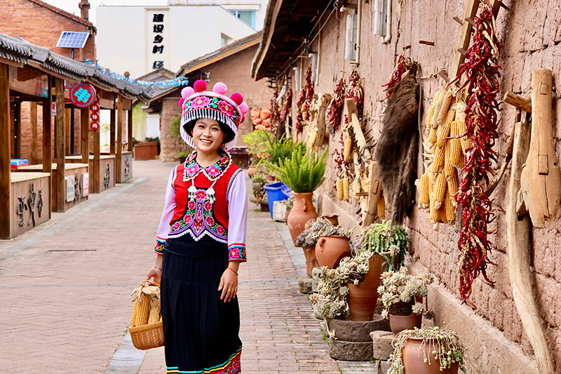 沾益红瓦房旅居。