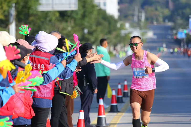 2025普洱思茅象山國際馬拉鬆比賽現場